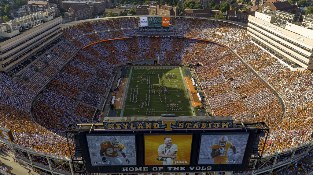 Tennessee® vs. Texas® VIP Experience
