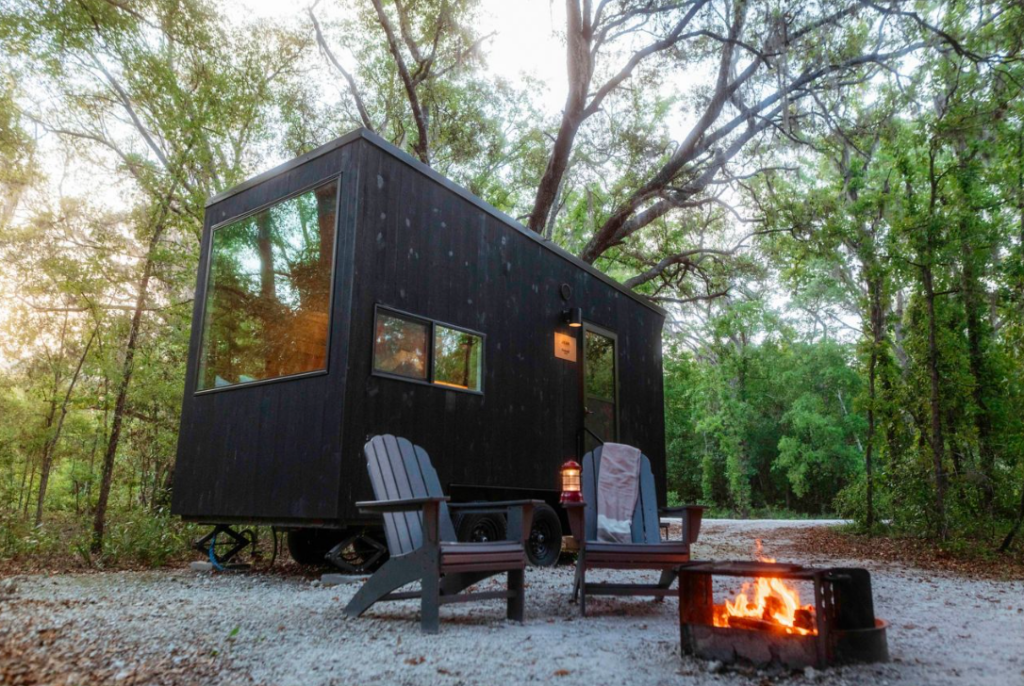 Postcard Cabins Piney Woods — 2 Tickets (Pkg 32)