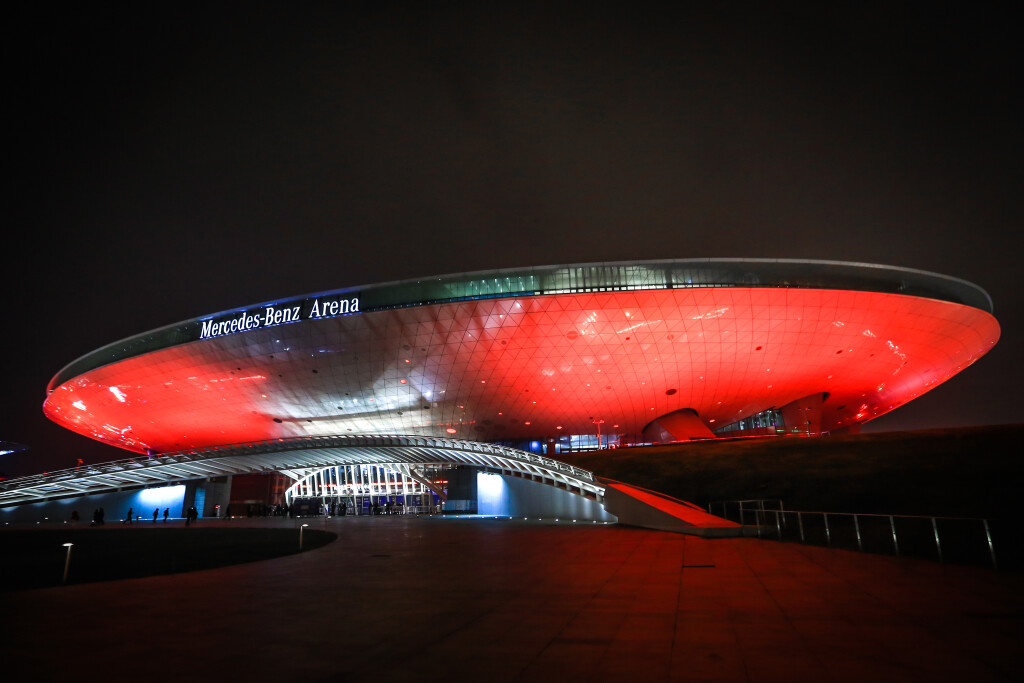 See Chinese Top Ten Music Awards + Hotel Stay
