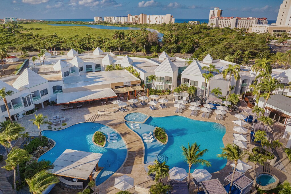 Aruba Open Beach Tennis Championships 2026 + Stay — 2 Tickets (Pkg 2)