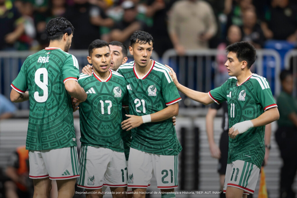 Mexican National Football Team vs Ghana — 2 Tickets (Pkg 4)