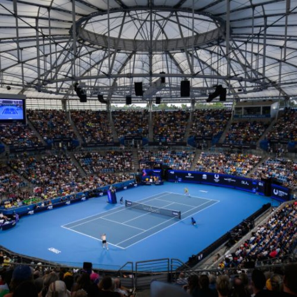 United Cup Sydney + Hospitality — 2 Tickets (Pkg 2)